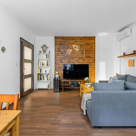 Hockey Stadium Bliss * Братислава